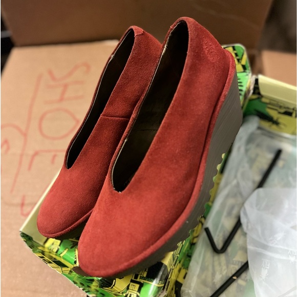 Fly London Booties Red Suede Size 38 - Picture 4 of 9